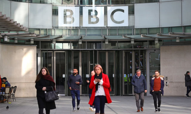 ادارے میں جانبداری کا الزام، بی بی سی کے 2 اعلیٰ عہدیداروں نے استعفیٰ دے دیا