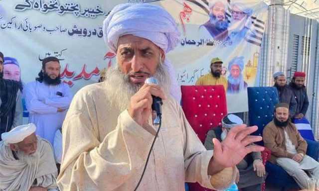 بیٹے کی فائرنگ سے زخمی جے یو آئی ملاکنڈ کے ضلعی امیر مفتی کفایت اللہ دم توڑ گئے