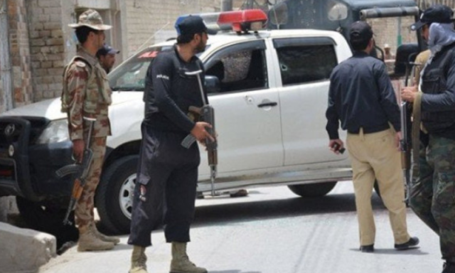 بلوچستان کے مختلف علاقوں میں شدت پسندوں کے حملے، سیکیورٹی اہلکاروں اور خواتین سمیت 10 افراد زخمی