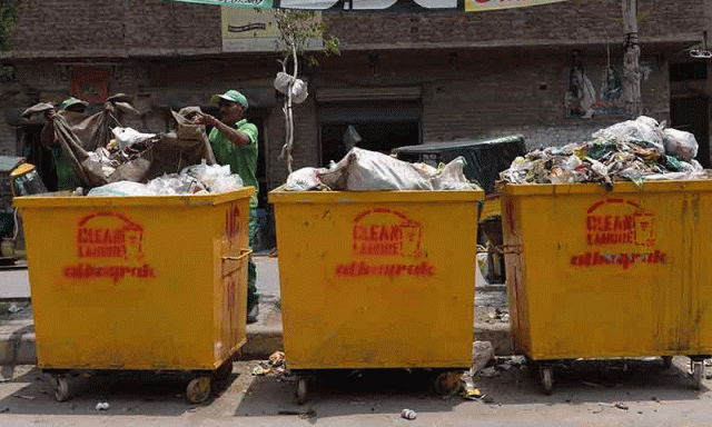 پنجاب میں ‘کوڑا ٹیکس’ نافذ، کس سے کتنا ٹیکس وصول کیا جائے گا؟