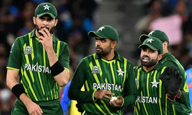پاک بھارت ٹاکرا: کیا بابر اعظم ٹی20 اسکواڈ کو جوائن کررہے ہیں؟ حقیقت سامنے آگئی