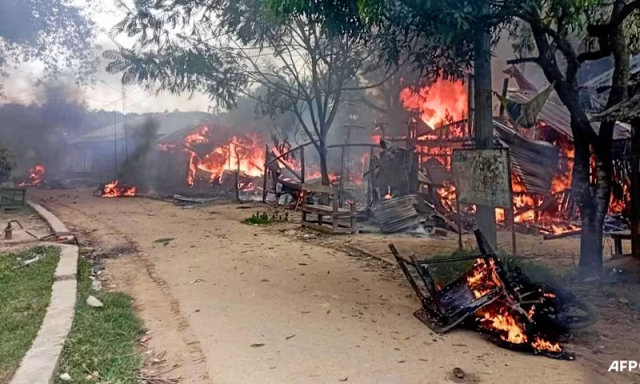 چٹاگنگ میں احتجاج کرنے والوں کو بیرونی مدد مل رہی ہے، بنگلہ دیشی وزیر داخلہ کا الزام