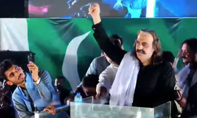 فیلڈ مارشل صاحب آپ 25 کروڑ عوام کے سپہ سالار ہیں، پوری قوم فوج کے ساتھ کھڑی ہے