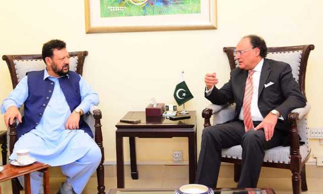 وفاقی وزیر خزانہ اور وزیر اعلیٰ گلگت بلتستان کی ملاقات، سیاحت و ترقیاتی منصوبوں پر تبادلۂ خیال