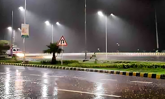 اسلام آباد کے مختلف علاقوں میں موسلا دھار بارش