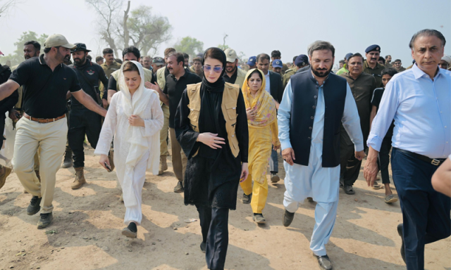 آبادی کا تحفظ ترجیح، سیلاب کے دوران کسی فیکٹری کو بچانے کی بات پروپیگنڈا ہے، مریم نواز