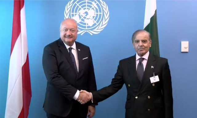 وزیراعظم شہباز شریف کی آسٹریا کے چانسلر سے ملاقات، مختلف شعبوں میں تعاون پر اتفاق