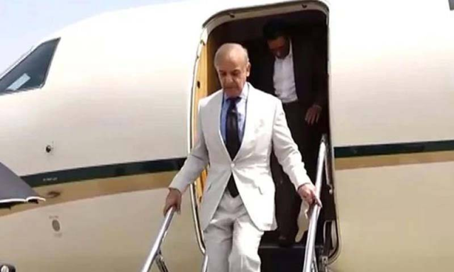 وزیراعظم شہباز شریف سعودی عرب کا کامیاب دورہ مکمل کرکے لندن پہنچ گئے