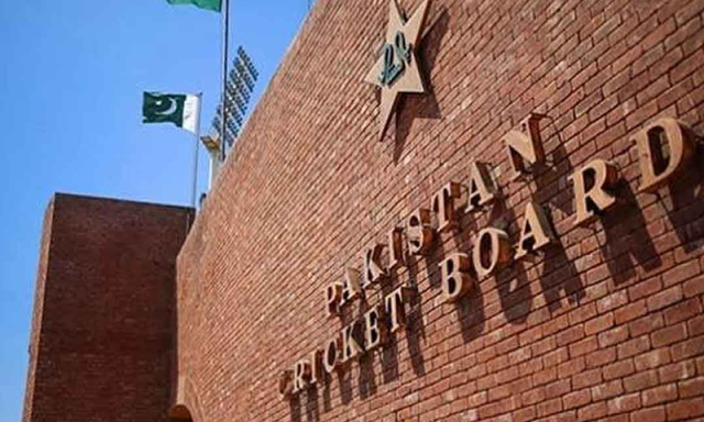 انٹرنیشنل ٹی20 لیگز کھیلنے کے لیے قومی کھلاڑیوں کے این او سی منسوخ، پی سی بی نے وجہ بھی بتادی