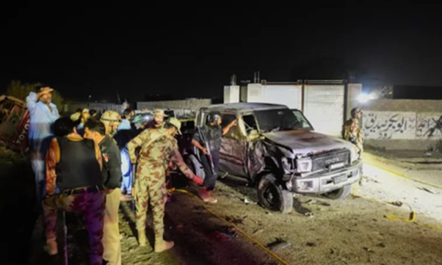 ’ 4 فٹ کے فاصلے پر موت کھڑی تھی، مگر اللہ نے بچایا’، سریاب روڈ دھماکے کے عینی شاہدین نے کیا دیکھا