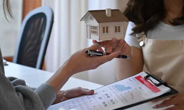 ایک دن میں 2 سال کی تنخواہ، یو اے ای میں اسٹیٹ ایجنٹ کیسے کام کرتے ہیں؟