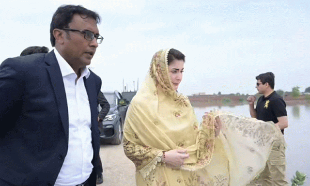 وزیراعلیٰ مریم نواز کا ملتان اور جلال پور پیروالا کا فضائی دورہ، سیلابی صورتحال کا جائزہ
