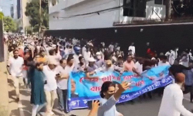 ڈھاکا میں عوامی لیگ کا اچانک جلوس، 7 کارکن ریمانڈ پر، ایک جیل بھیج دیا گیا