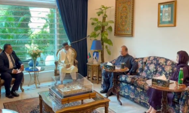 نواز شریف اور مریم نواز سے بنگلہ دیشی حکومت کے عہدیدار کی ملاقات، پاکستانی طلبہ کیلئے بڑی خوشخبری آگئی