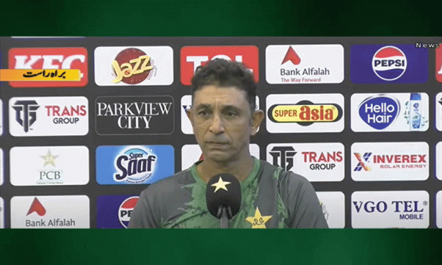 صبح ٹیم میں تبدیلی کا فیصلہ پچ دیکھ کر کریں گے، اظہر محمود کی پریس کانفرنس