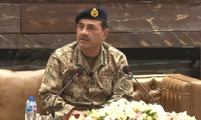 طالبان رجیم سے تعلقات بہتر بنانے کے لیے اقدامات کیے لیکن انہوں نے دہشتگردوں کی مدد کی، فیلڈ مارشل عاصم منیر