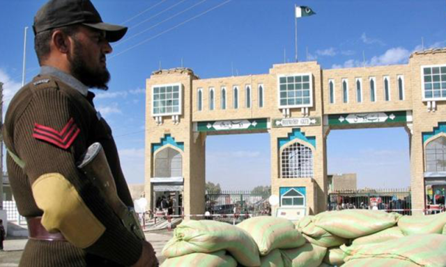 چمن سرحد کی طویل بندش، افغانستان کو ادویات اور خوراک کی شدید قلت کا سامنا