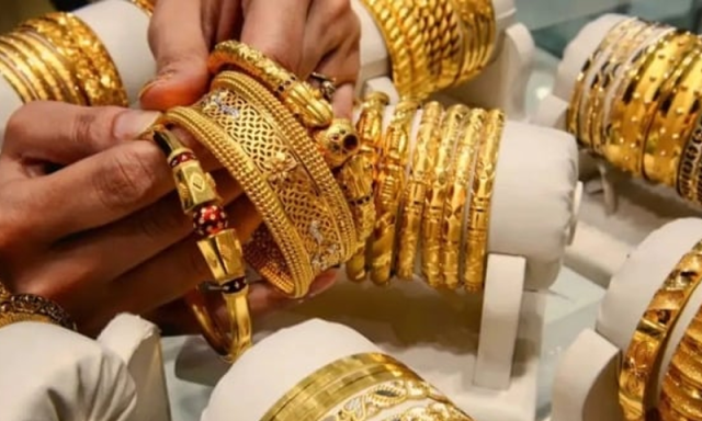 سونے کی قیمت میں تاریخی اضافہ، نئے ریکارڈ قائم