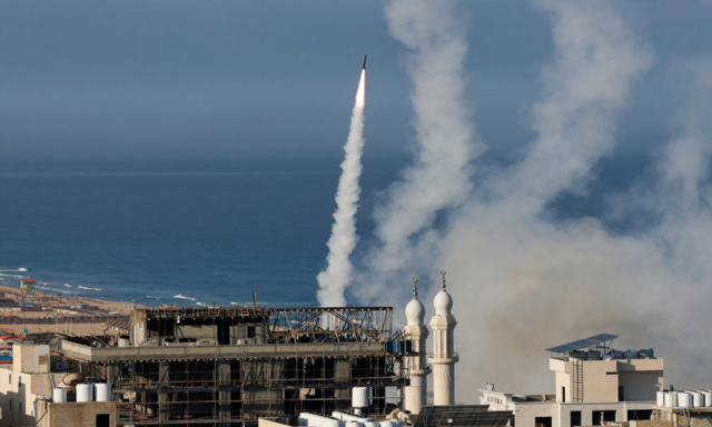 غزہ پھر زیرعتاب: نیتن یاہو نے ’فوری اور بھرپور‘ حملوں کا حکم دے دیا