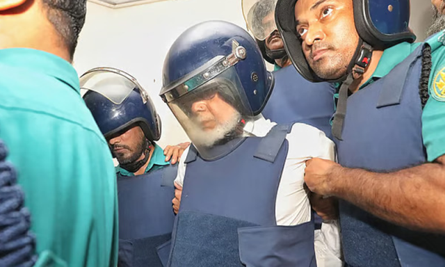بنگلہ دیش: سابق چیف جسٹس خیرالحق کی 5 مقدمات میں ضمانت کی درخواستیں دائر