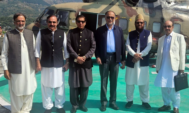 سازشی عناصر مایوس، آزاد کشمیر میں ’پاکستان زندہ باد‘ کے نعرے گونجتے رہیں گے، وفاقی مذاکراتی کمیٹی اسلام آباد پہنچ گئی