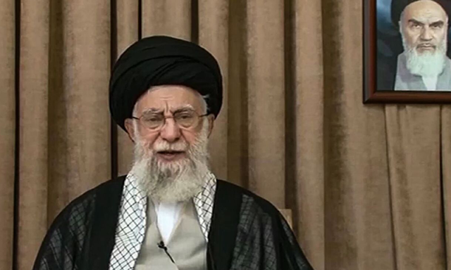 آیت اللہ خامنہ ای نے امریکی مذاکراتی پیشکش مسترد کر دی