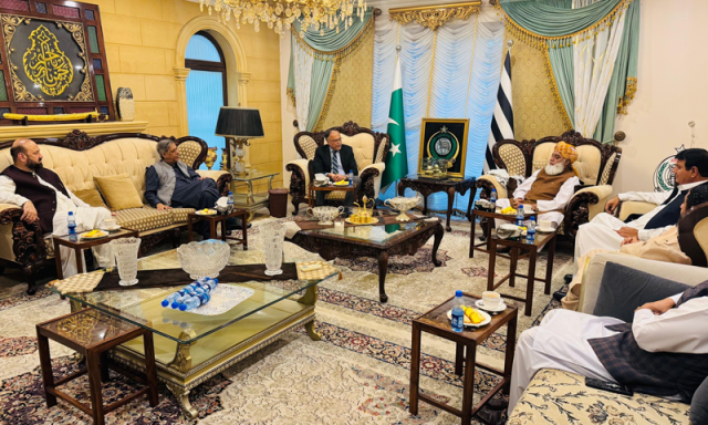 ن لیگ اور جے یو آئی نے وزیراعلیٰ کے پی کا انتخاب مسترد کردیا، عدالت جانے کا اعلان