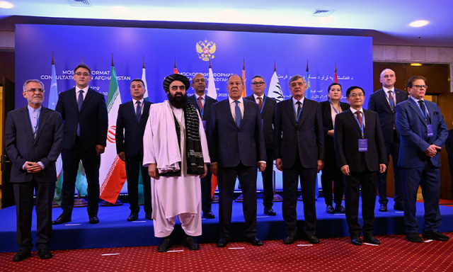 پاکستان سمیت علاقائی طاقتوں کا افغانستان میں غیر ملکی اڈوں کی واپسی کی مخالفت