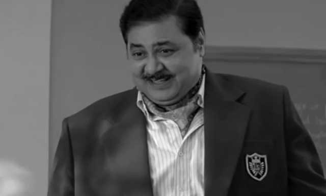 سینیئر بالی ووڈ اداکار ستیش شاہ 74برس کی عمر میں انتقال کرگئے