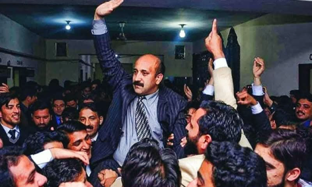 کھاوڑہ کا اعزاز: راجا آفتاب ایڈووکیٹ سپریم کورٹ بار ایسوسی ایشن آزاد کشمیر کے صدر منتخب