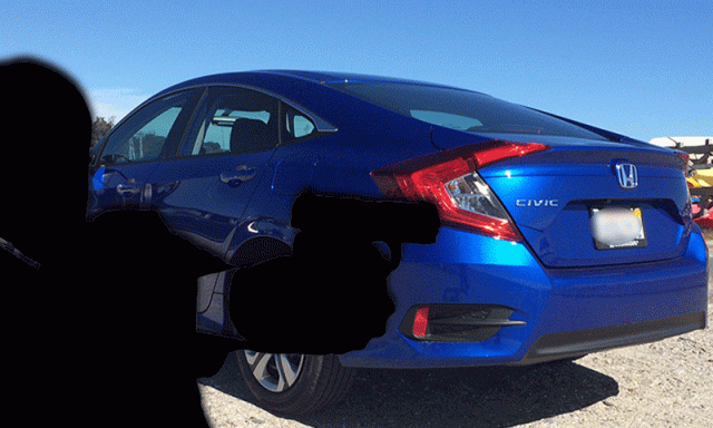 ’جب بلیو ہونڈا سوک کی جگہ بندوق تھامے شخص آگیا‘