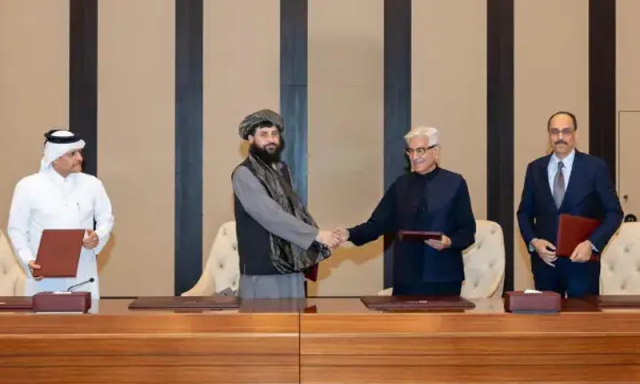 افغان سرزمین سے دہشتگردی کی روک تھام ناگزیر ہے: اسحاق ڈار نے جنگ بندی معاہدہ خوش آئند قرار دیدیا