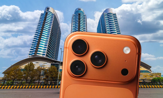 آئی فون 17 اب پاکستان میں بھی قسطوں میں ملنا شروع، قیمت کیا ہوگی؟