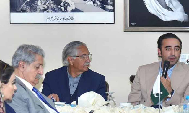 ن لیگ کے ساتھ سیاسی کشیدگی، بلاول بھٹو نے پارٹی کی سی ای سی کا اجلاس طلب کرلیا