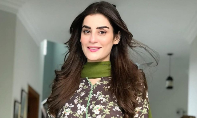 ’جنات سے بات کی تو گم شدہ پیسے واپس مل گئے‘، اداکارہ آمنہ ملک کا انکشاف