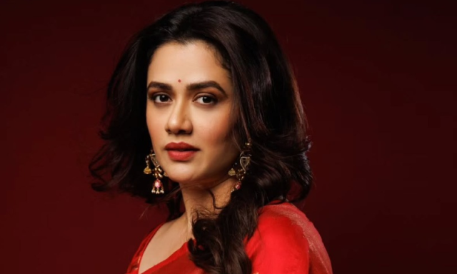 ’نیشنل کرش‘ بننے کے بعد بالی ووڈ اداکارہ کو ہراسانی کا سامنا، نازیبا پیغامات کا انکشاف