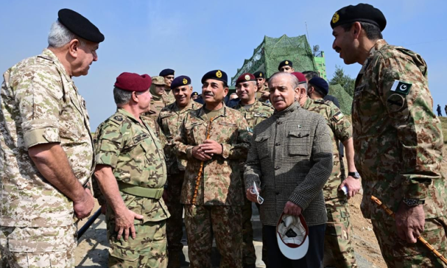 شاہ عبداللہ دوم کا ’گلوبل انڈسٹریل اینڈ ڈیفنس سلوشنز‘ کا دورہ‘ فیلڈ مارشل کا عسکری تعاون بڑھانے کے عزم کا اعادہ