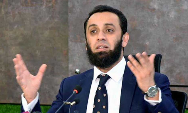 شاہزیب خانزادہ کی ویڈیو بنانے والے شاہد بھٹی کے خلاف کیا کارروائی ہوگی؟ عطااللہ تارڑ نے بتادیا