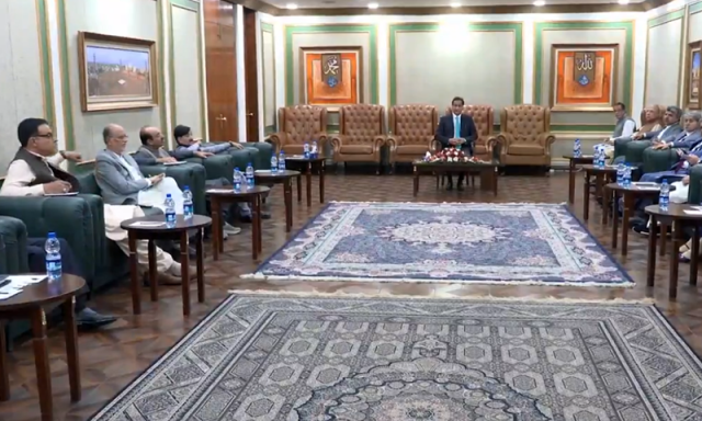 اسپیکر ایاز صادق کی زیرصدارت اجلاس، قومی اسمبلی کا اجلاس 14 نومبر تک جاری رکھنے کا فیصلہ