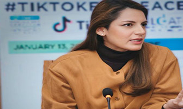 صحافی بینظیر شاہ کی ’جعلی‘ ویڈیو کا معاملہ:  عطا اللہ تارڑ کی ذمے داران کے خلاف کارروائی کی یقین دہانی