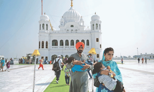 بابا گورونانک کا 556ویں جنم دن، ننکانہ صاحب کے تعلیمی اداروں میں 3 روزہ تعطیل