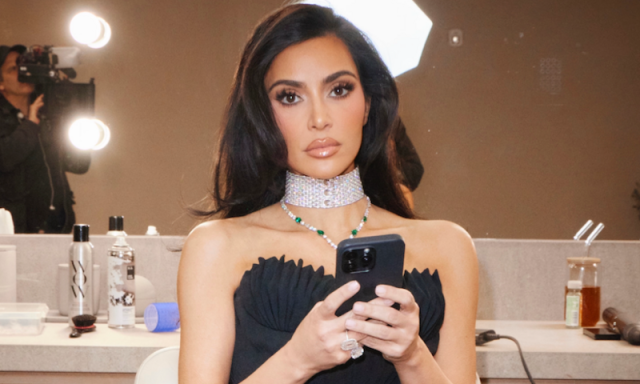 امریکی اداکارہ کم کارڈیشیئن لا کے امتحانات میں فیل، ناکامی کا ذمہ دار کسے قرار دیا؟