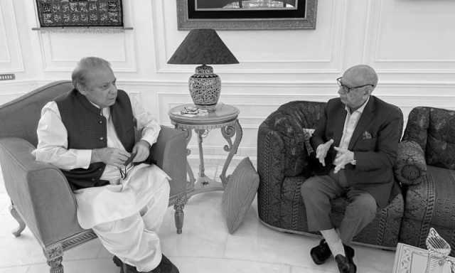 نواز شریف کے قریبی ساتھی سینیٹر عرفان صدیقی انتقال کرگئے