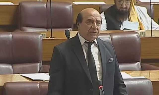 کیا فارم 47 کی پیداوار حکومت آئینی ترمیم کا اختیار رکھتی ہے؟ لطیف کھوسہ