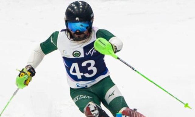 گلگت بلتستان کے اسکیئر محمد کریم نے چوتھی بار سرمائی اولمپکس کے لیے کوالیفائی کرلیا