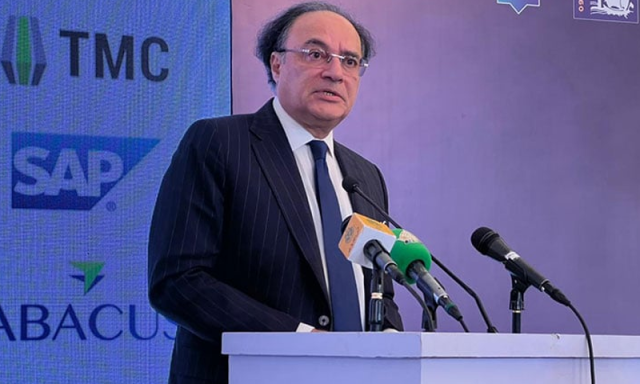 معاشی ترقی کے لیے نوجوان ٹیلنٹ کو مواقع فراہم کرنا ہوگا، وزیر خزانہ محمد اورنگزیب