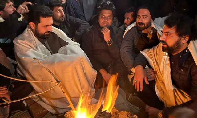 راولپنڈی میں دھرنا ختم، وزیر اعلیٰ سہیل آفریدی آج پھر ہائیکورٹ سے رجوع کریں گے