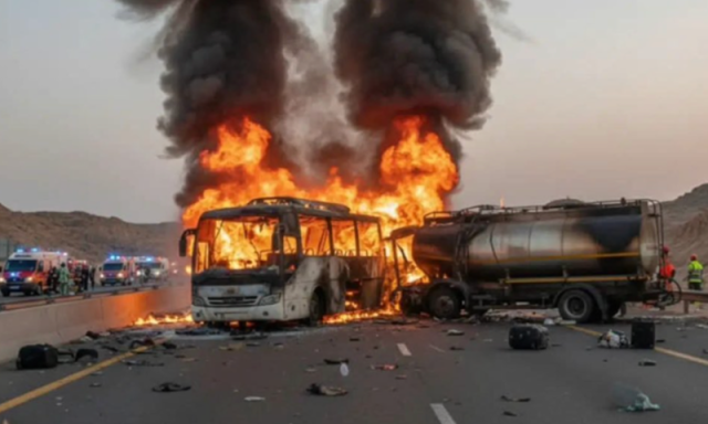 مکہ مدینہ ہائی وے پر بس حادثے میں 42 بھارتی عمرہ زائرین جاں بحق