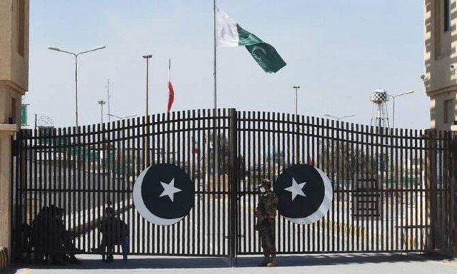 پاک ایران سرحد پر تجارتی آمدورفت بحال، مقامی معیشت میں نئی جان پڑنے کی توقع