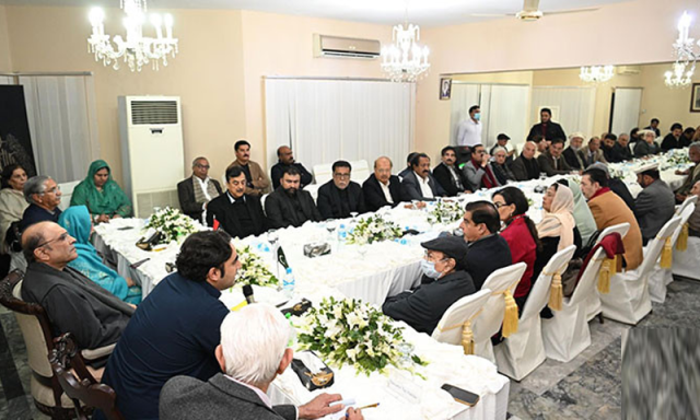 27ویں آئینی ترمیم کی حمایت کی جائے یا نہیں؟ پیپلز پارٹی کی سی ای سی کا اجلاس شروع